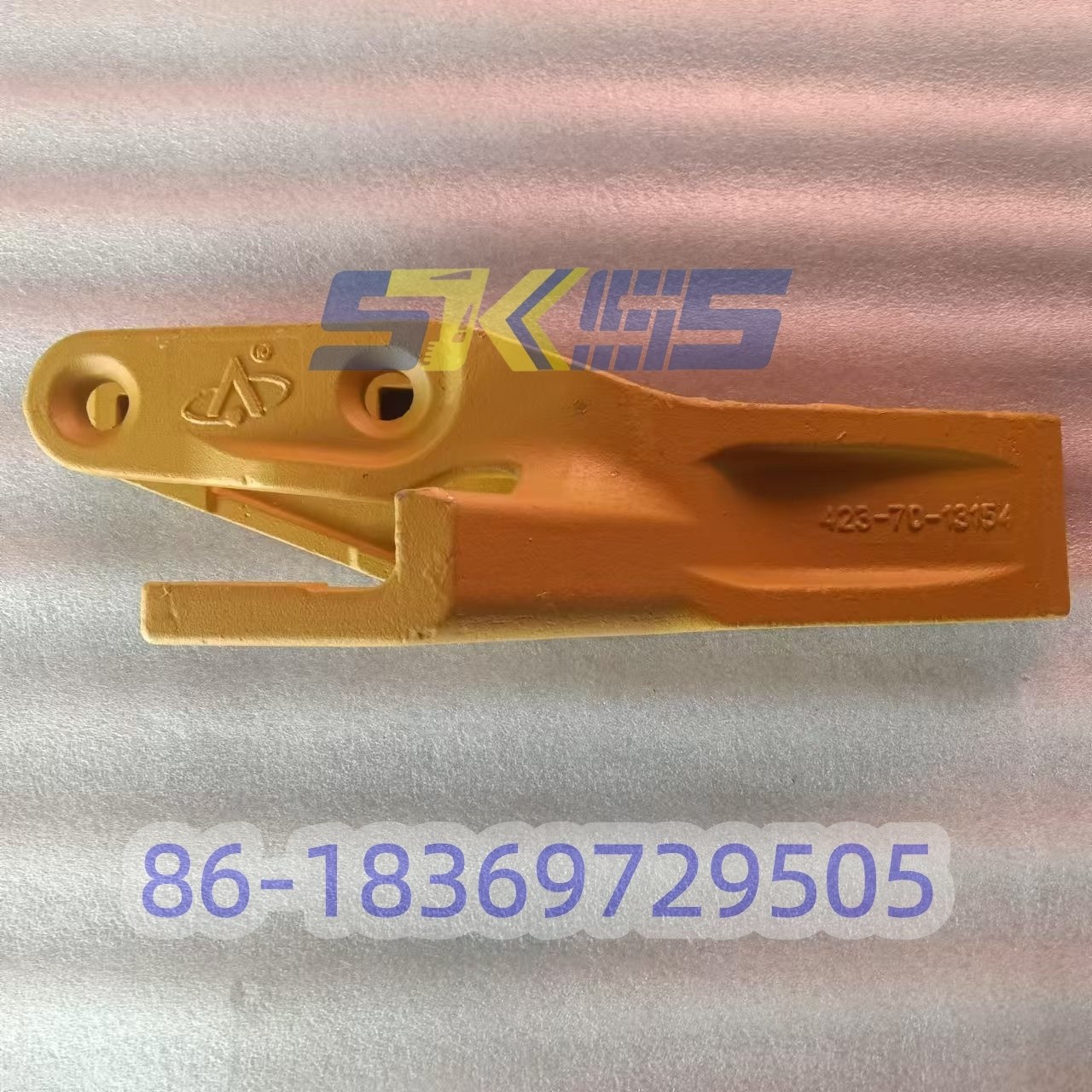 423-70-13154 ЗУБ, УГЛОВОЙ ПРАВЫЙ