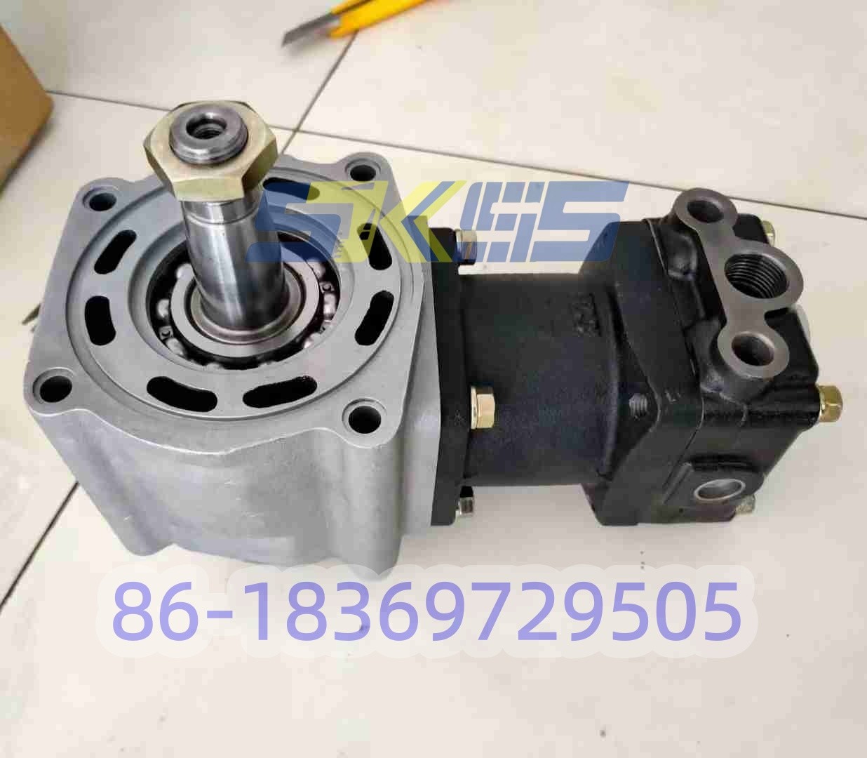 Колесный погрузчик запасные части воздушного компрессора Assy 6151-81-3111 для S6D125-1